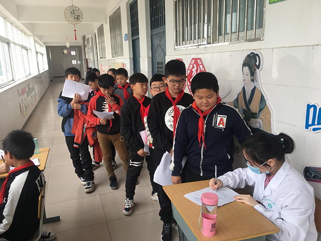 身高体沉丈量仪